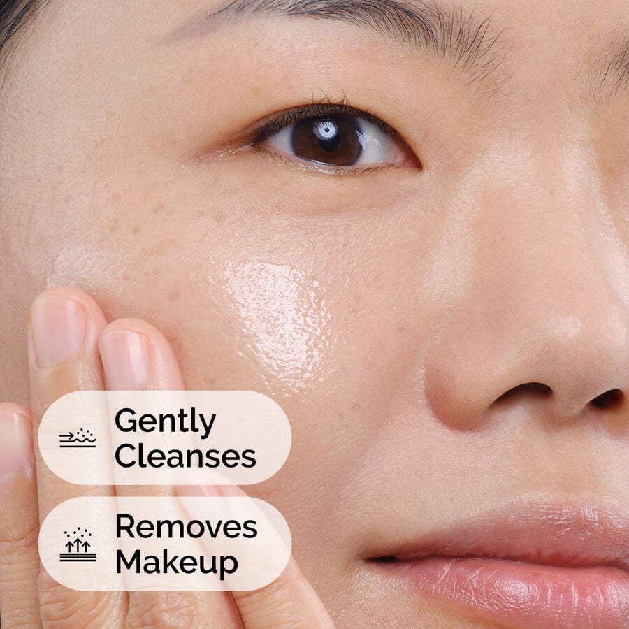 squalane-cleanser-i7 ord-squalane-cleanser-model-application-with-benefits.jpg